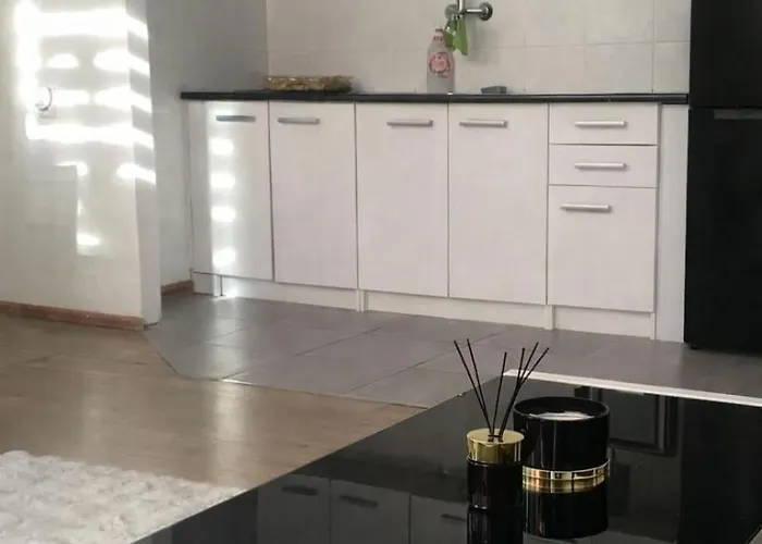 Apartament Mieszkanie W Centrum Gdyni Na 5 Piętrze Bez Windy *